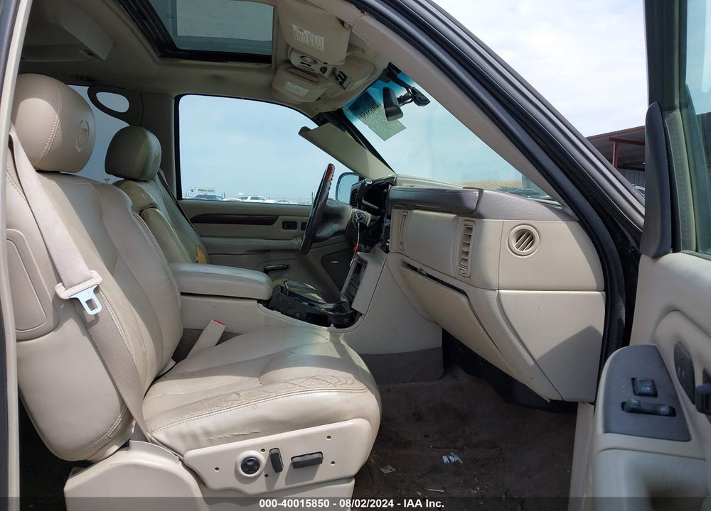 2005 CADILLAC ESCALADE ESV STANDARD VIN: 3GYFK66N55G205840