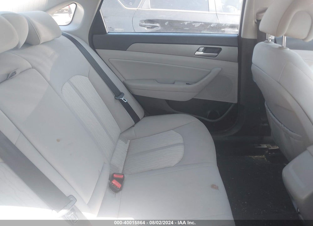 2016 HYUNDAI SONATA HYBRID SE VIN: KMHE24L14GA011658