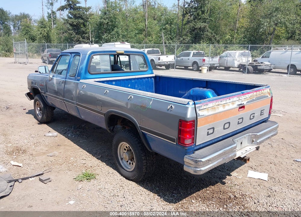 1993 DODGE W-SERIES W200/W250 VIN: 3B7KM23C0PM143648