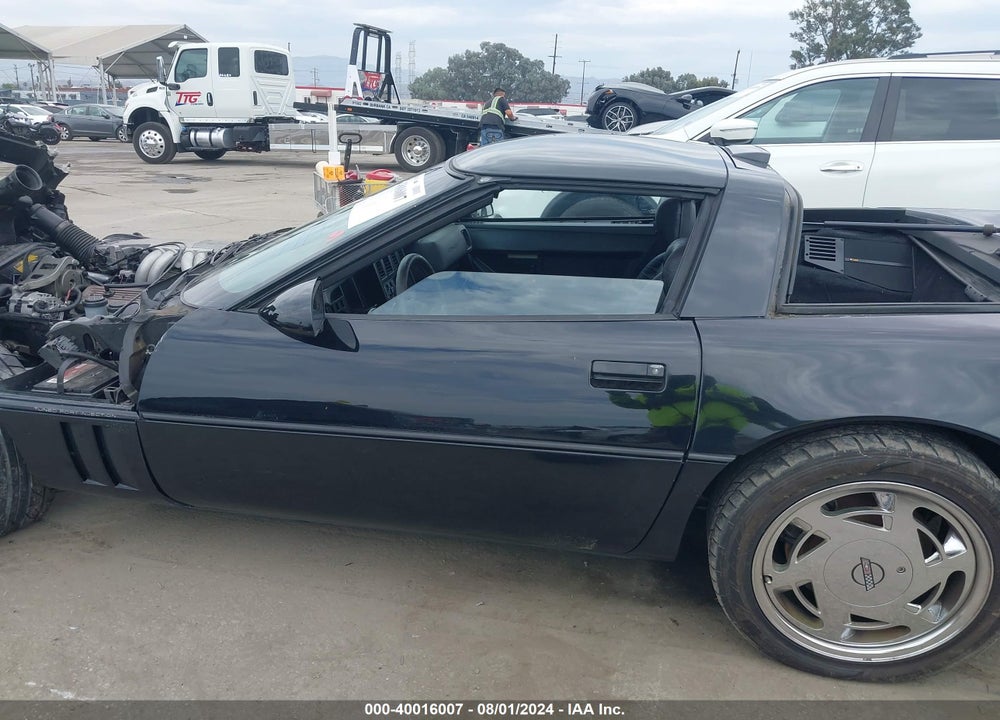 1989 CHEVROLET CORVETTE VIN: 1G1YY2180K5119810