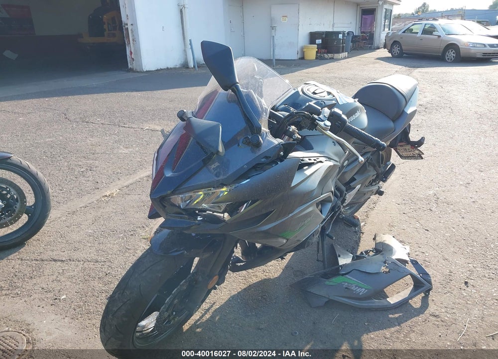 2024 KAWASAKI EX650 R VIN: ML5EXER17RDAC9679