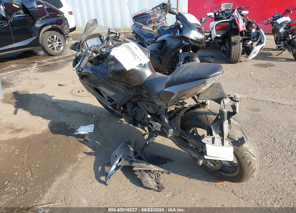 2024 KAWASAKI EX650 R VIN: ML5EXER17RDAC9679