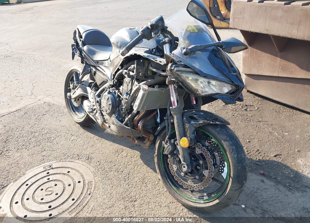 2024 KAWASAKI EX650 R VIN: ML5EXER17RDAC9679