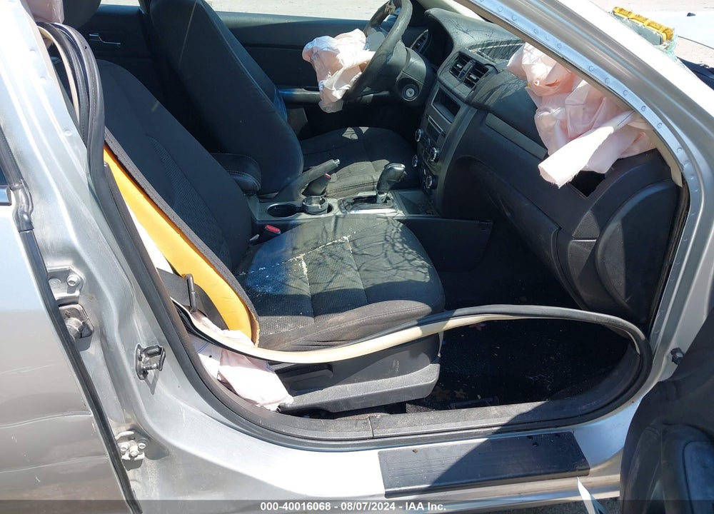 2011 FORD FUSION SE VIN: 3FAHP0HA2BR178240
