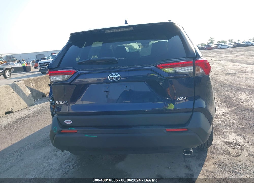 2024 TOYOTA RAV4 XLE VIN: 2T3W1RFV4RW320381