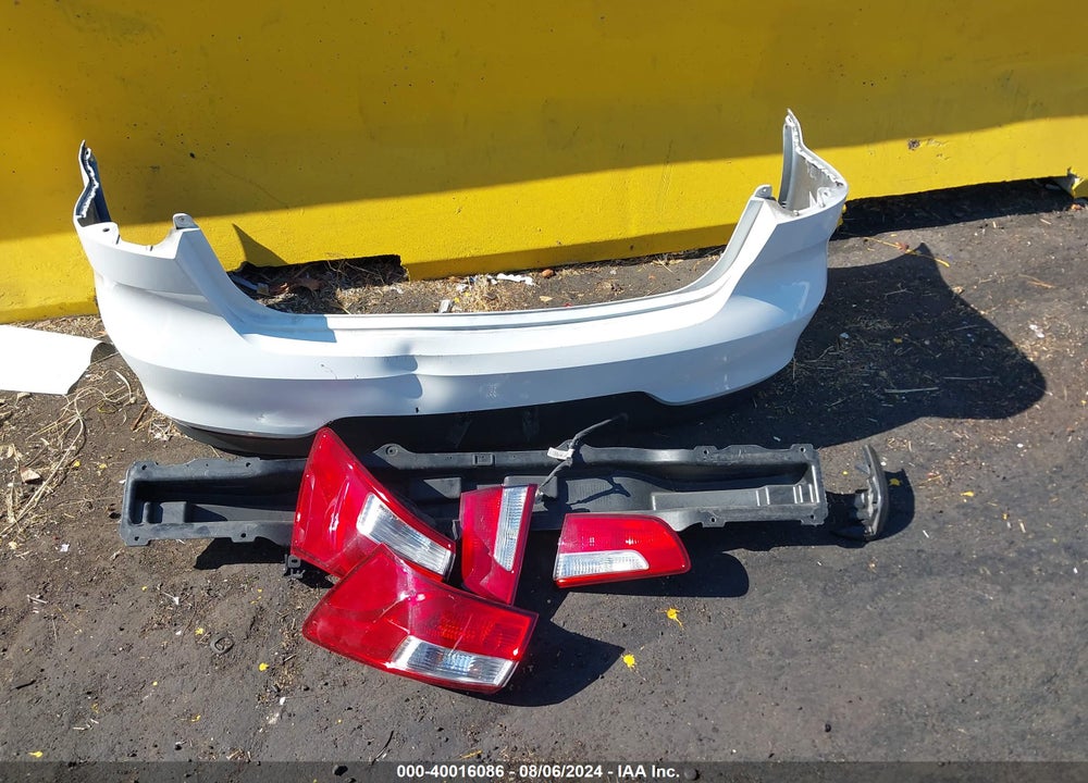2016 KIA RIO LX VIN: KNADM4A3XG6598530