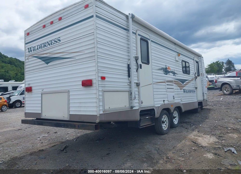2004 FLEETWOOD WILDERNESS 260FLS VIN: 1ED1F262942811268