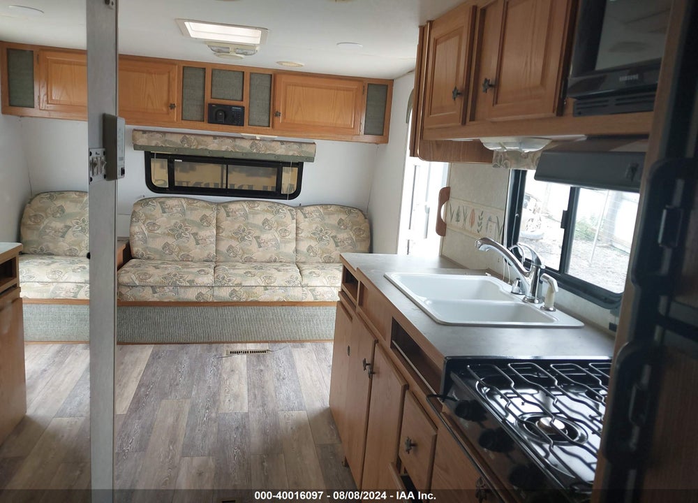 2004 FLEETWOOD WILDERNESS 260FLS VIN: 1ED1F262942811268
