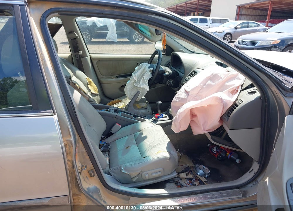 2003 NISSAN MAXIMA SE VIN: JN1DA31A53T408359