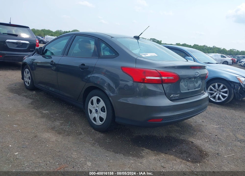 2016 FORD FOCUS S VIN: 1FADP3E27GL394569