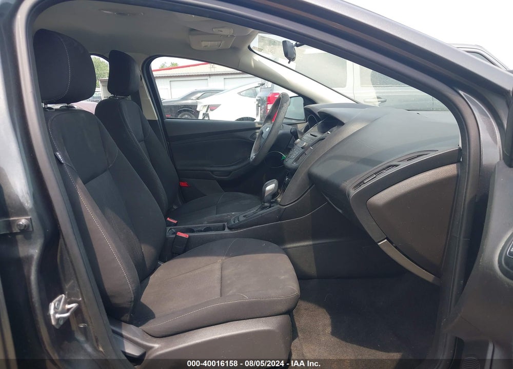 2016 FORD FOCUS S VIN: 1FADP3E27GL394569