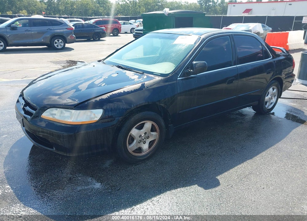 2000 HONDA ACCORD 3.0 EX VIN: 1HGCG1657YA039984