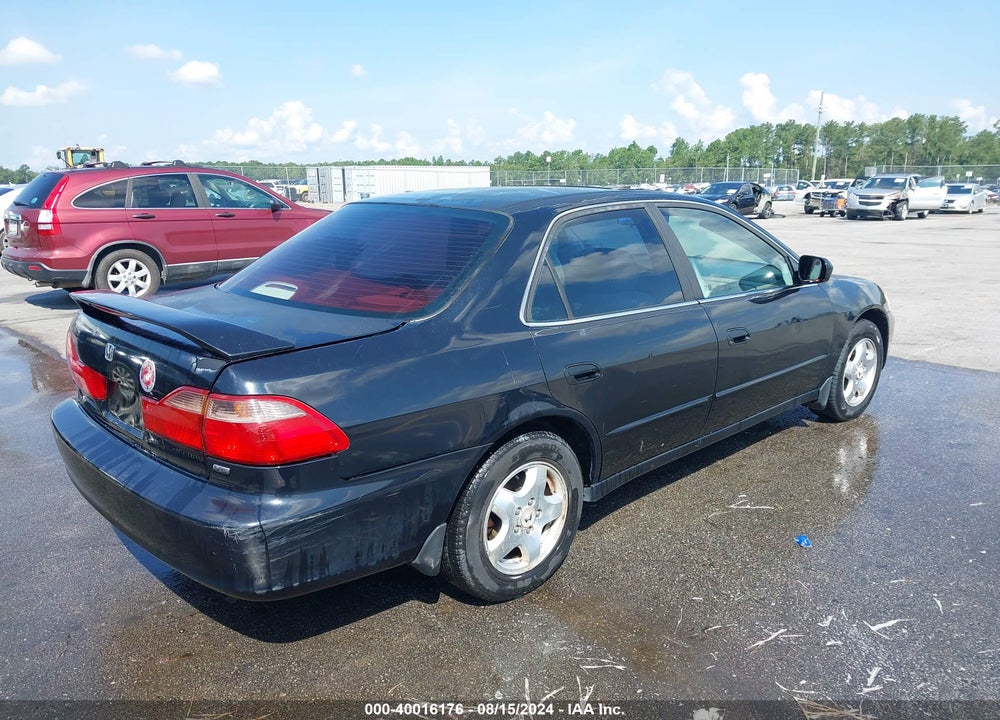 2000 HONDA ACCORD 3.0 EX VIN: 1HGCG1657YA039984