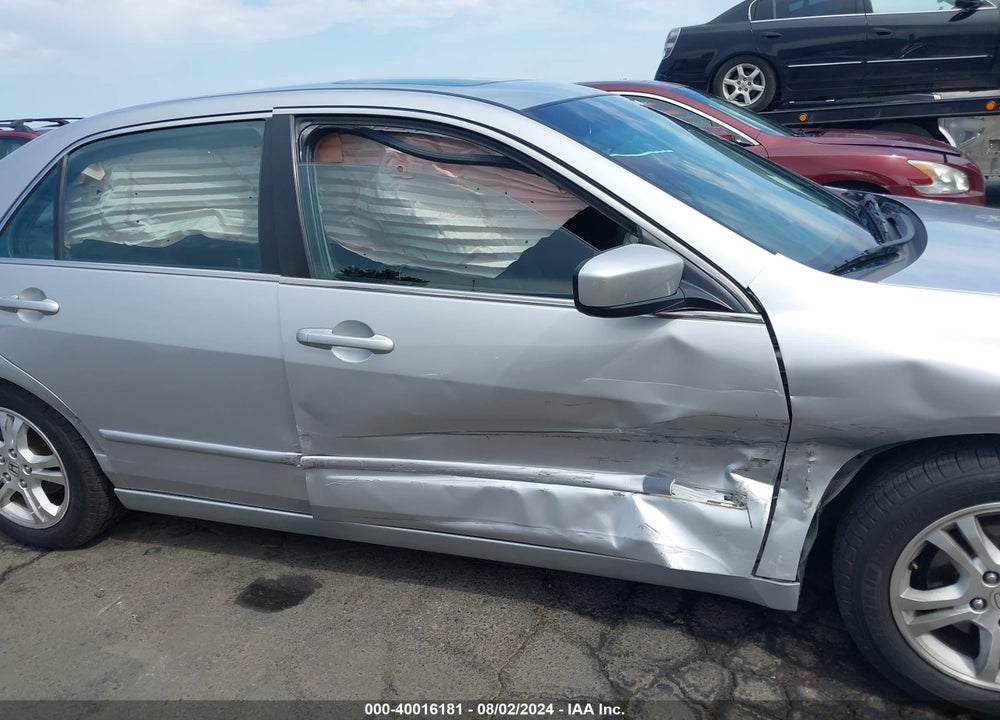 2007 HONDA ACCORD 2.4 EX VIN: 1HGCM56707A028910
