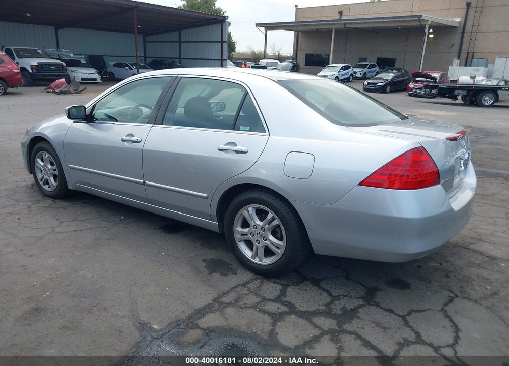 2007 HONDA ACCORD 2.4 EX VIN: 1HGCM56707A028910