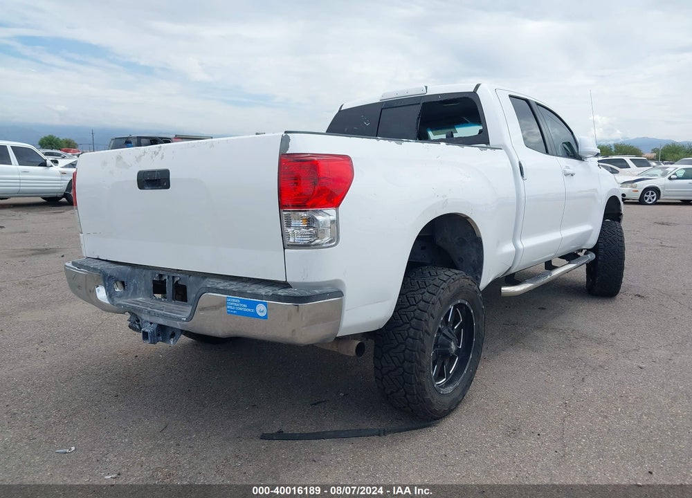 2012 TOYOTA TUNDRA GRADE 5.7L V8 VIN: 5TFRY5F14CX126421