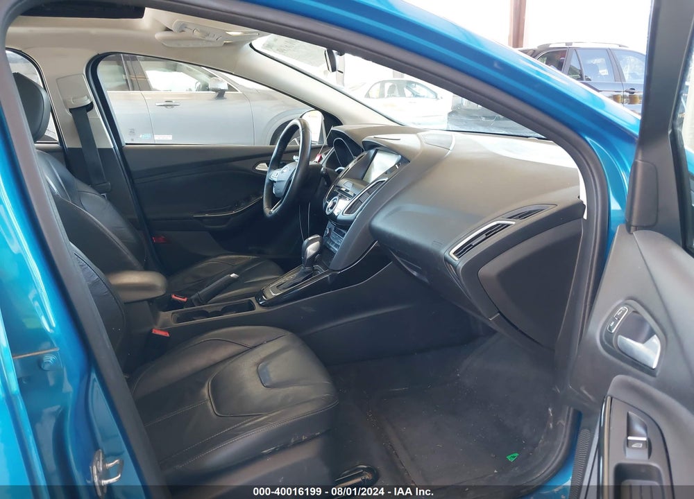 2015 FORD FOCUS TITANIUM VIN: 1FADP3N2XFL342075