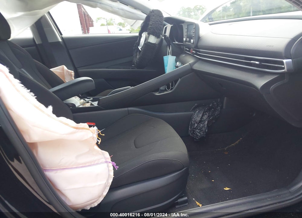 2023 HYUNDAI ELANTRA SEL VIN: KMHLM4AG0PU606868