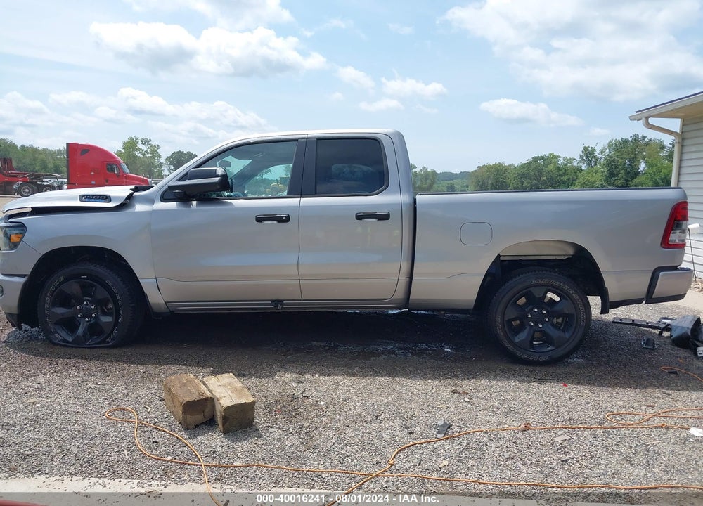 2024 RAM 1500 TRADESMAN QUAD CAB 4X4 6'4 BOX VIN: 1C6RRFCGXRN133624
