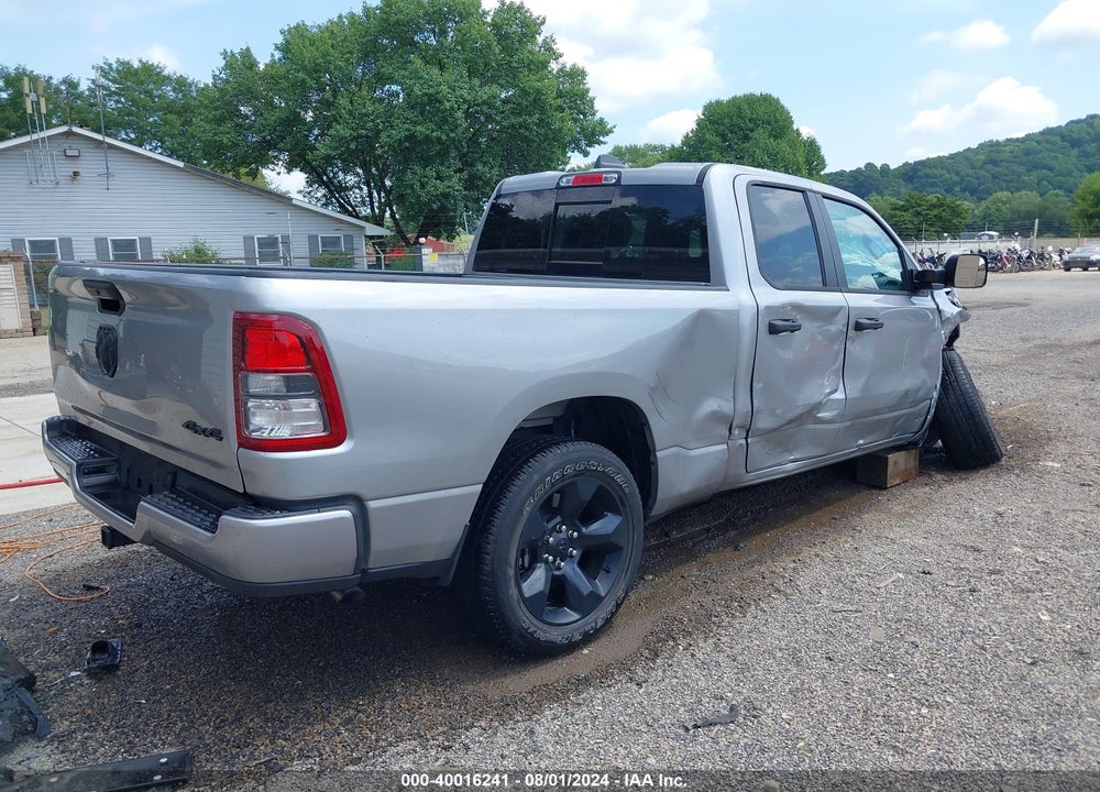 2024 RAM 1500 TRADESMAN QUAD CAB 4X4 6'4 BOX VIN: 1C6RRFCGXRN133624