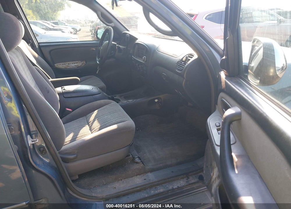 2006 TOYOTA TUNDRA SR5 V8 VIN: 5TBDT44126S535302