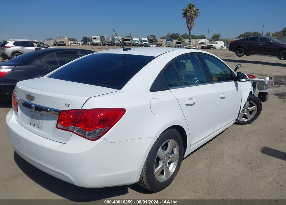 2014 CHEVROLET CRUZE 1LT AUTO VIN: 1G1PC5SB3E7112672