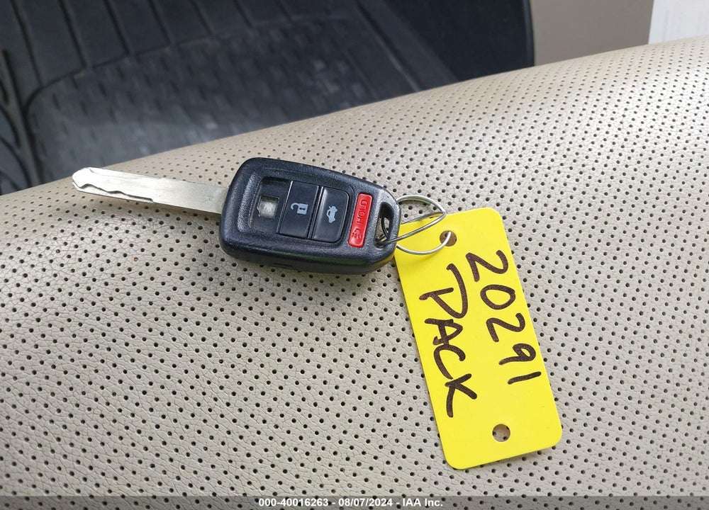 2013 HONDA ACCORD LX VIN: 1HGCR2F39DA191113