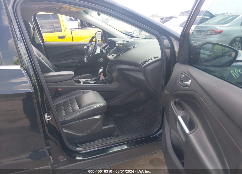 2018 FORD ESCAPE VIN: 1FMCU0HD8JUA63555