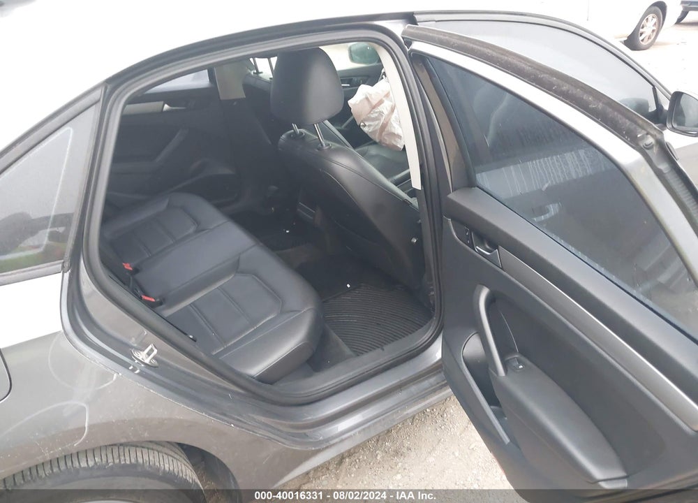 2015 VOLKSWAGEN PASSAT 1.8T WOLFSBURG EDITION VIN: 1VWAT7A32FC057124