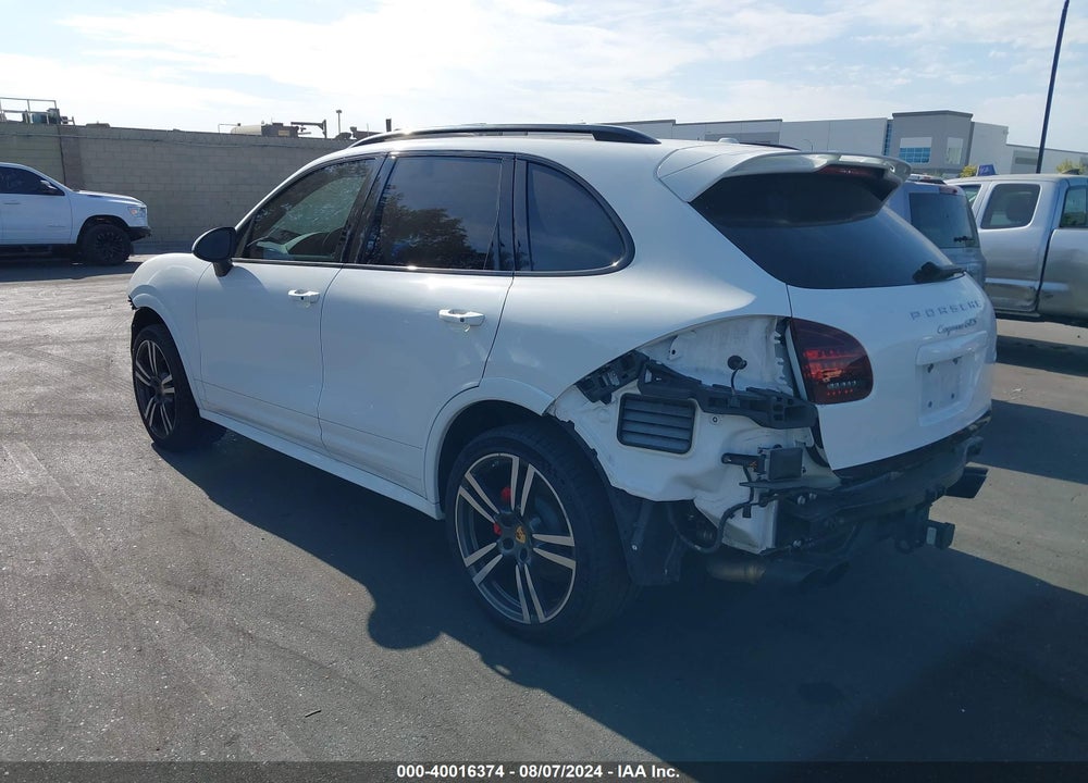 2014 PORSCHE CAYENNE GTS VIN: WP1AD2A28ELA76817