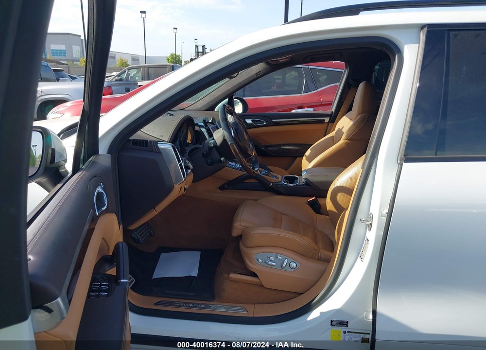 2014 PORSCHE CAYENNE GTS VIN: WP1AD2A28ELA76817