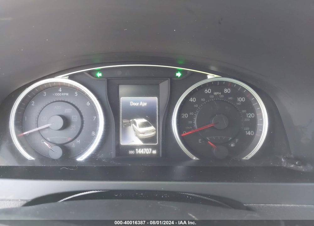 2017 TOYOTA CAMRY SE VIN: 4T1BF1FK8HU449187