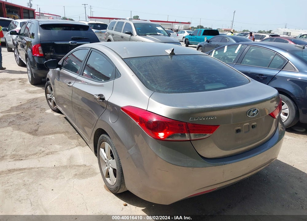 2013 HYUNDAI ELANTRA GLS VIN: 5NPDH4AE6DH183070