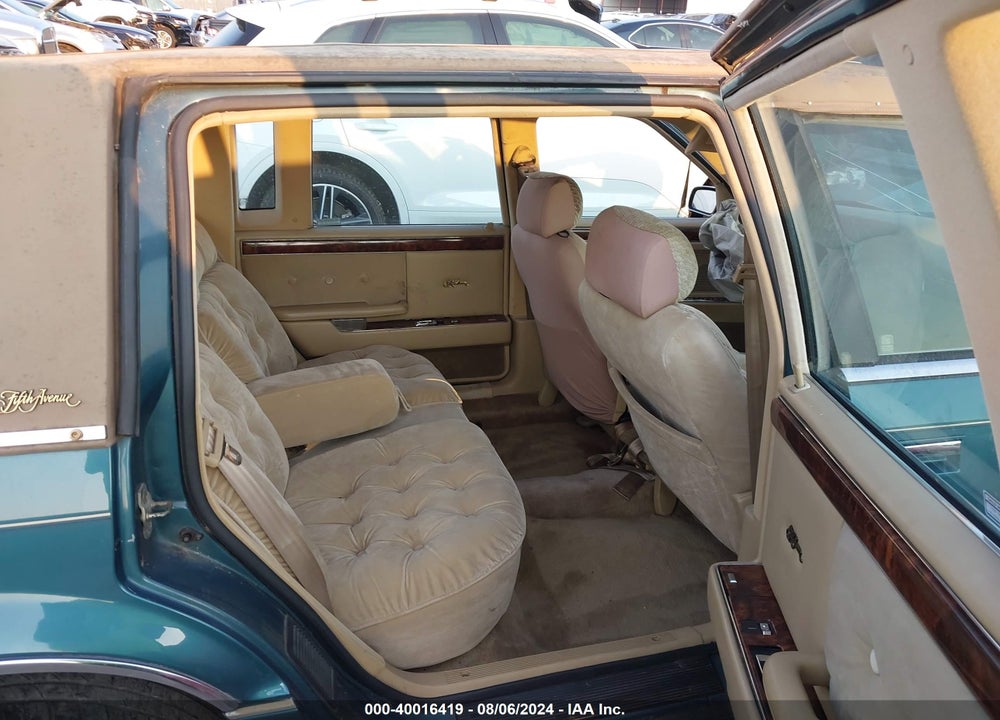 1993 CHRYSLER NEW YORKER FIFTH AVENUE VIN: 1C3XV66L7PD111446