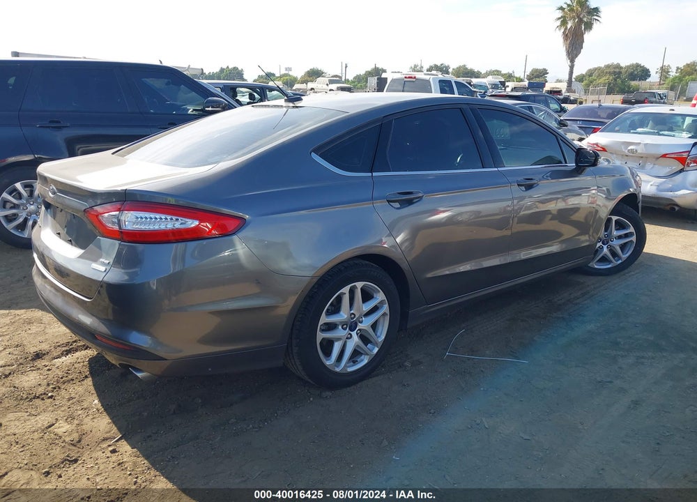 2014 FORD FUSION SE VIN: 3FA6P0HD9ER129493