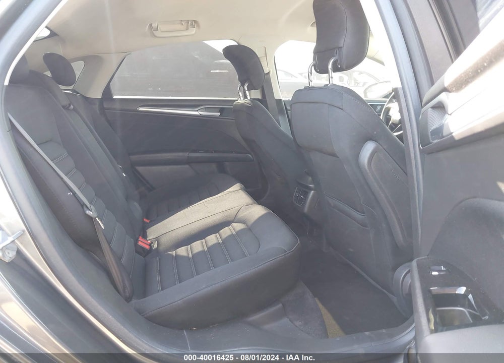 2014 FORD FUSION SE VIN: 3FA6P0HD9ER129493