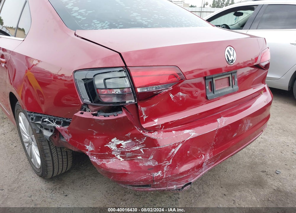 2016 VOLKSWAGEN JETTA 1.4T SE VIN: 3VWD67AJ3GM316240