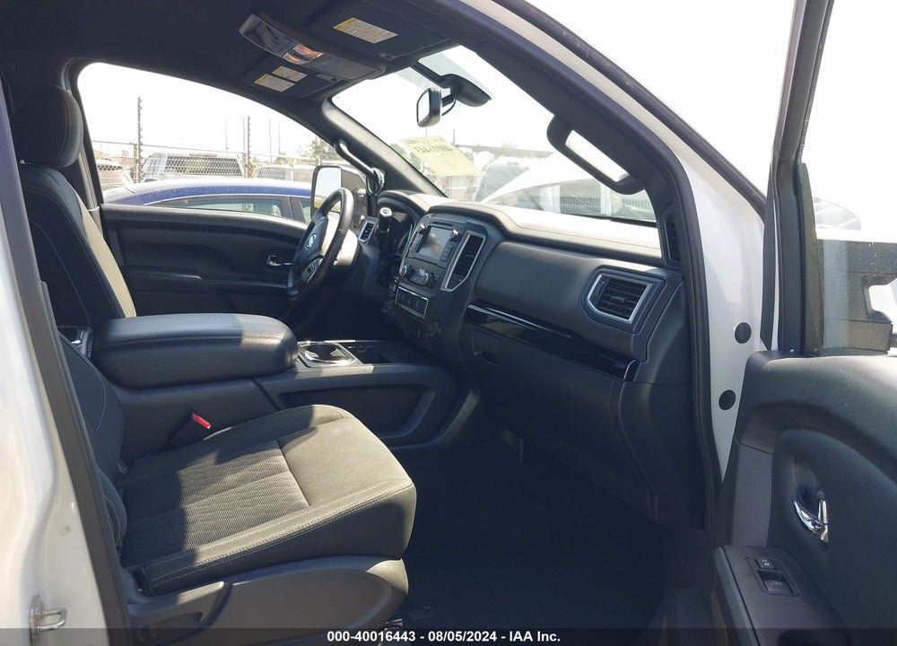 2019 NISSAN TITAN XD SV DIESEL VIN: 1N6BA1F42KN506700