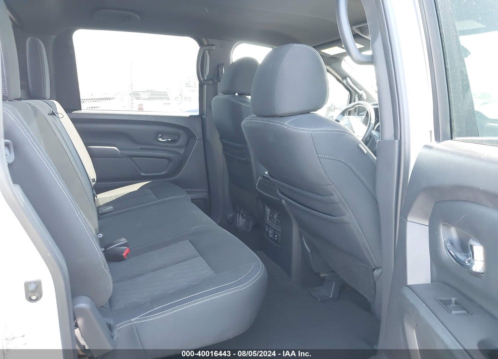 2019 NISSAN TITAN XD SV DIESEL VIN: 1N6BA1F42KN506700
