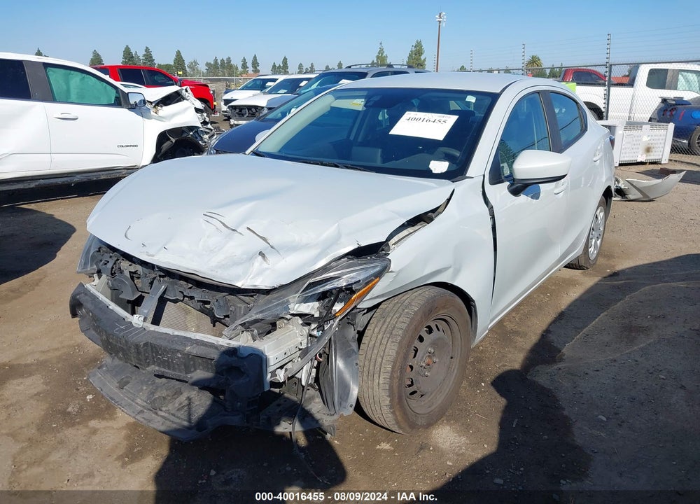 2019 TOYOTA YARIS L VIN: 3MYDLBYV0KY507558