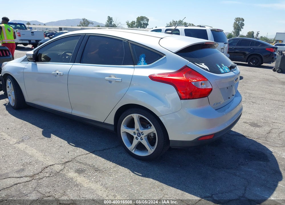 2012 FORD FOCUS TITANIUM VIN: 1FAHP3N29CL356613
