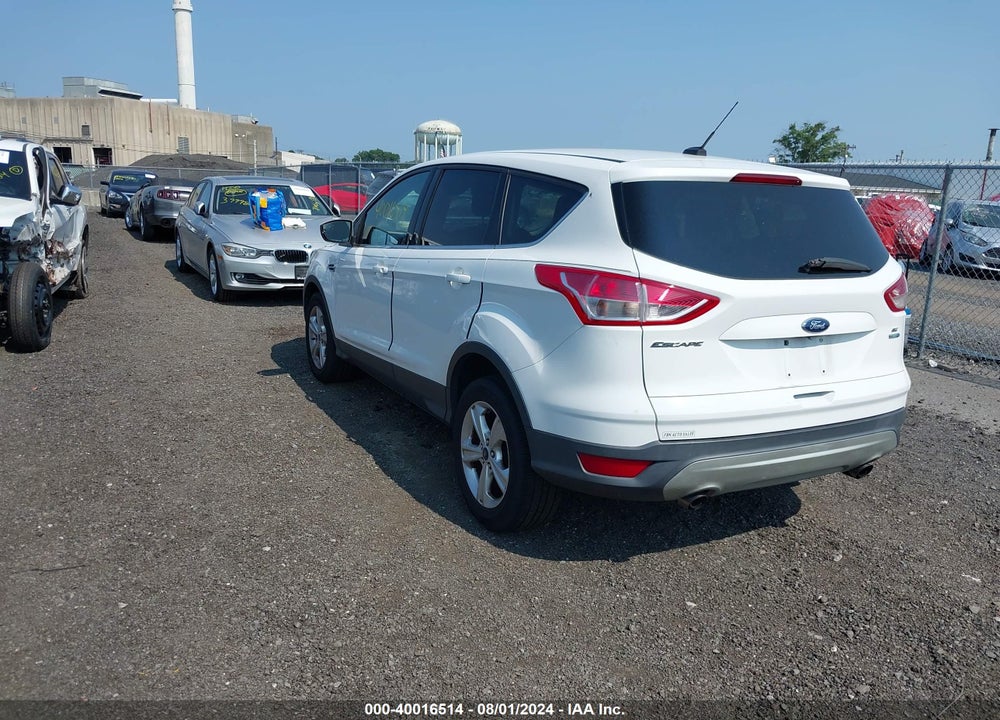 2015 FORD ESCAPE SE VIN: 1FMCU9GX3FUA21382