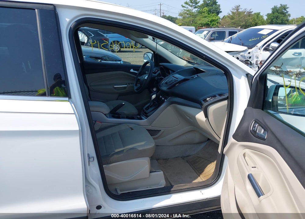 2015 FORD ESCAPE SE VIN: 1FMCU9GX3FUA21382