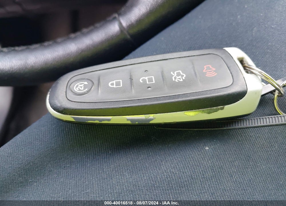 2014 FORD FOCUS TITANIUM VIN: 1FADP3N26EL403694