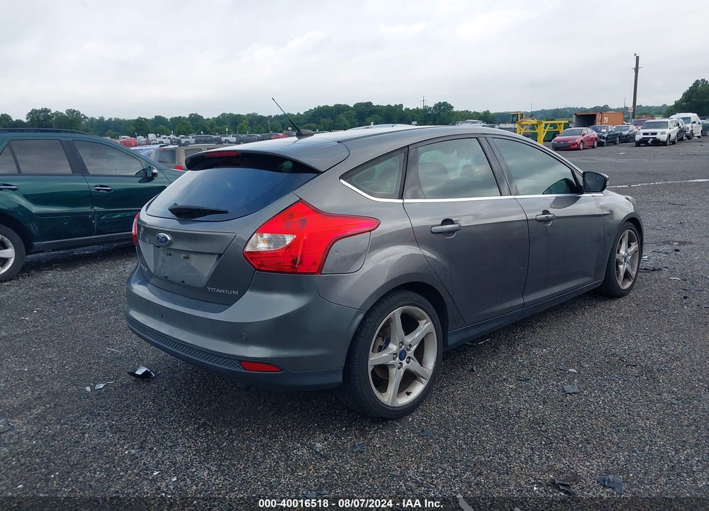 2014 FORD FOCUS TITANIUM VIN: 1FADP3N26EL403694