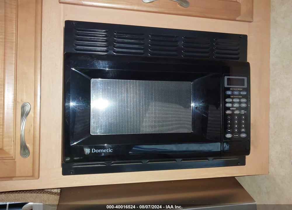 2006 CROSSROADS PARADISE POINTE VIN: 4V0FC32206A002647