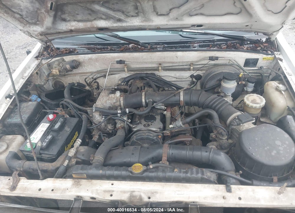 1993 ISUZU CONVENTIONAL SPACE CAB VIN: JAACL16E6P7204727