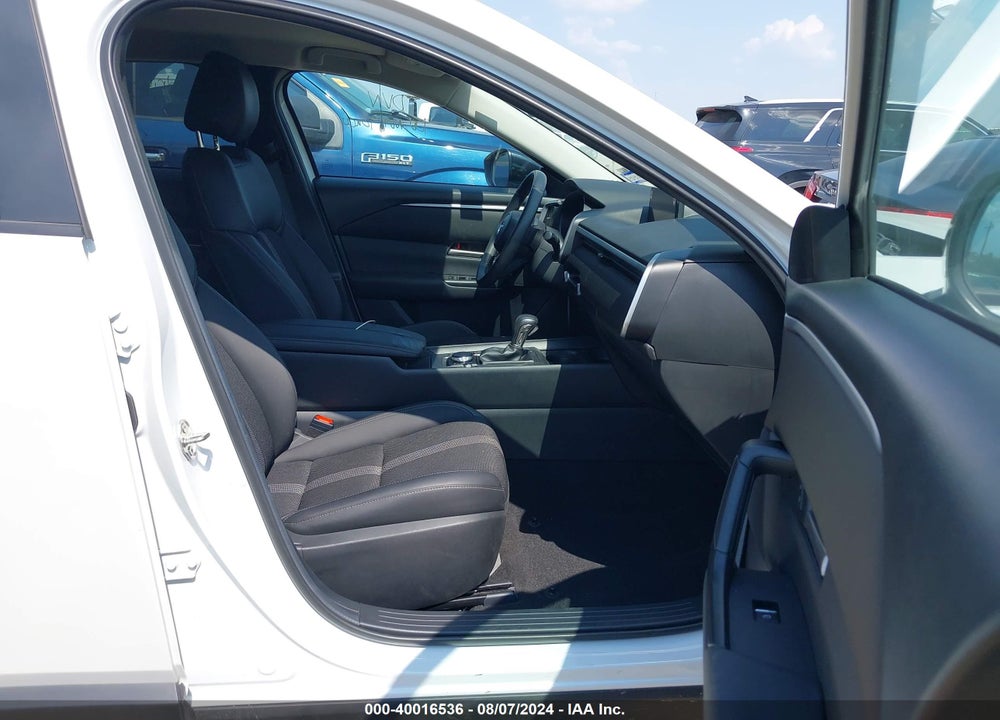 2024 MAZDA CX-50 2.5 S PREFERRED VIN: 7MMVABBM1RN181897