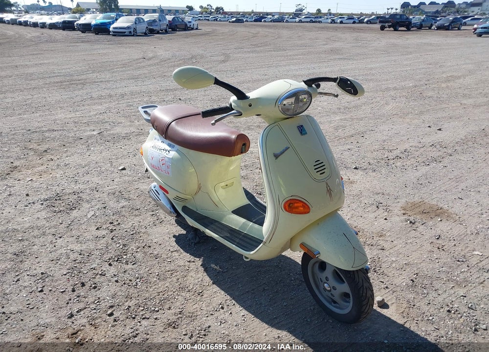 2005 VESPA M198F VIN: ZAPM198F355013619