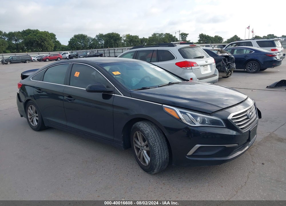 2017 HYUNDAI SONATA VIN: 5NPE24AF8HH584267